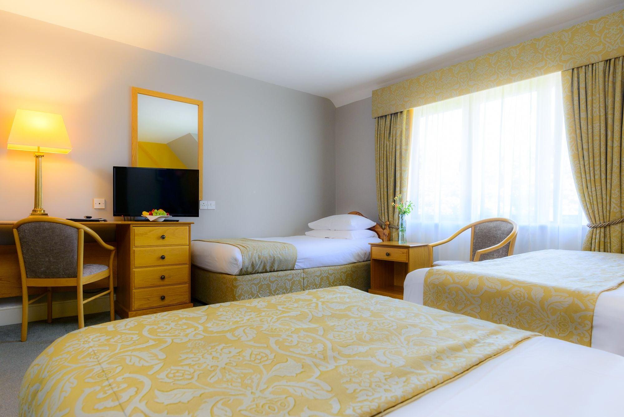 Merriman Hotel Kinvara ภายนอก รูปภาพ