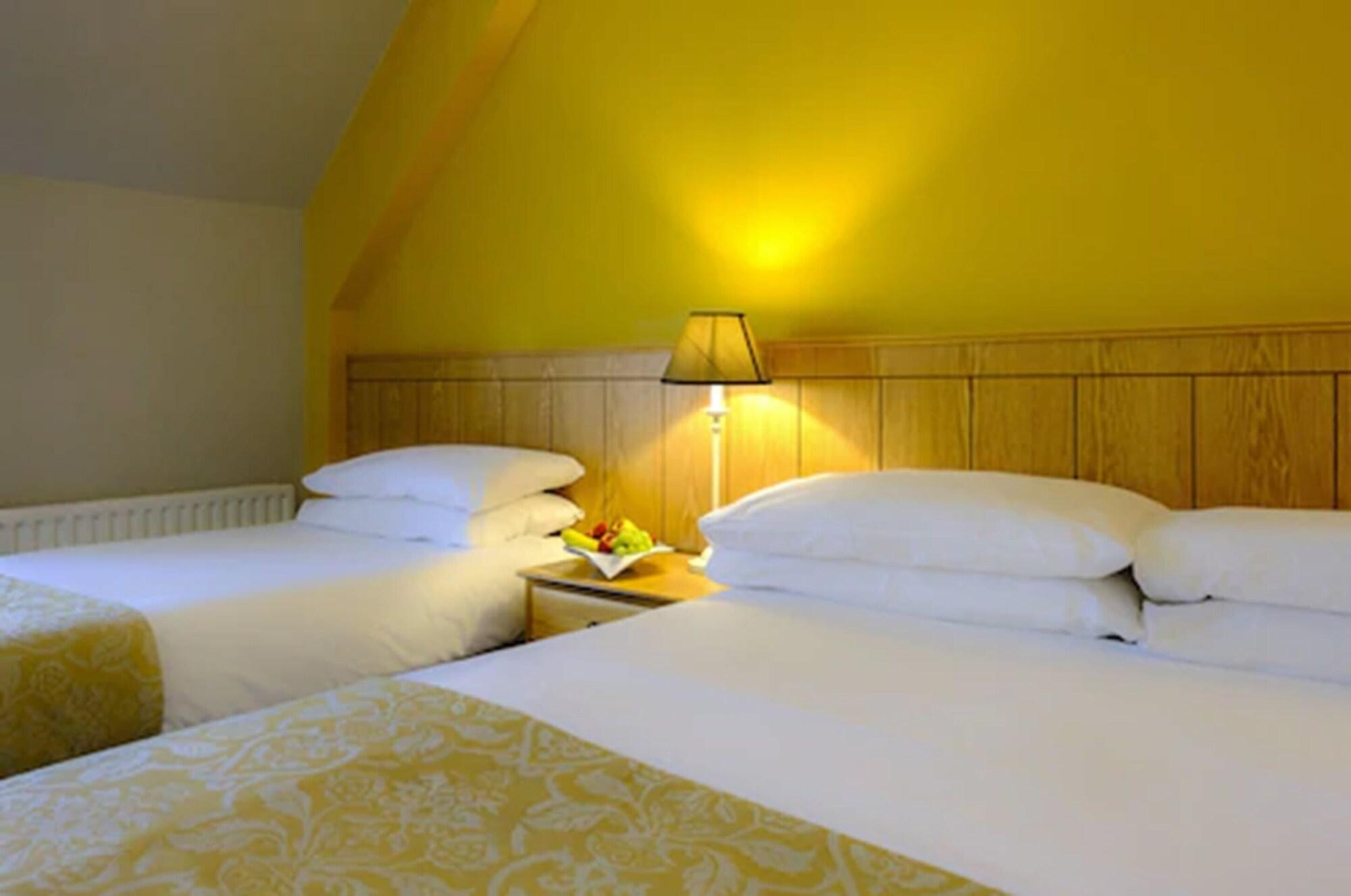 Merriman Hotel Kinvara ภายนอก รูปภาพ