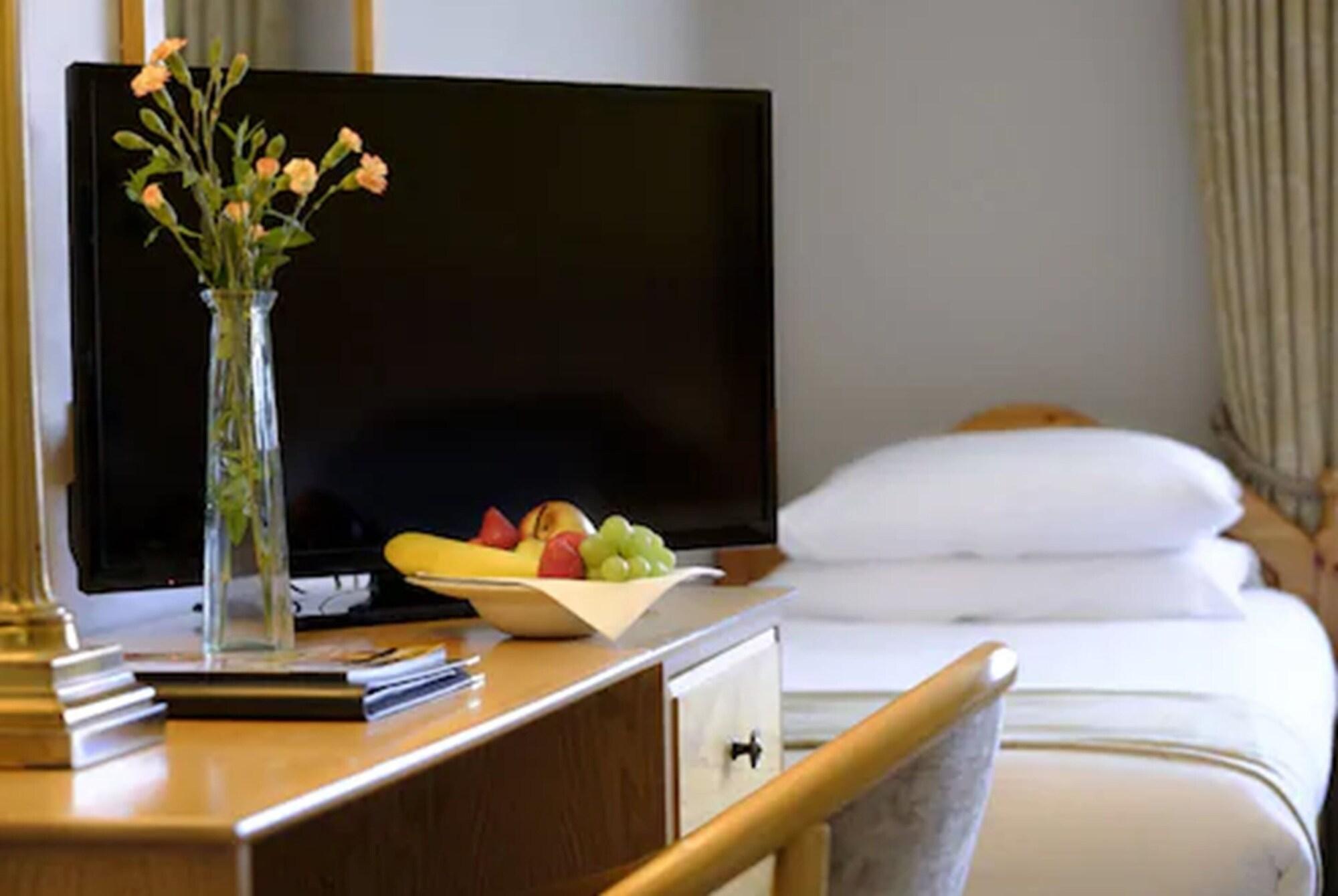 Merriman Hotel Kinvara ภายนอก รูปภาพ