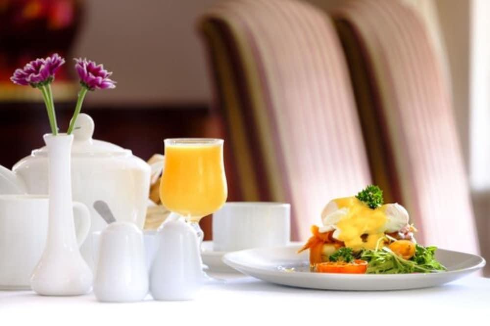 Merriman Hotel Kinvara ภายนอก รูปภาพ
